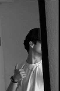 <em>Andres G.</em>